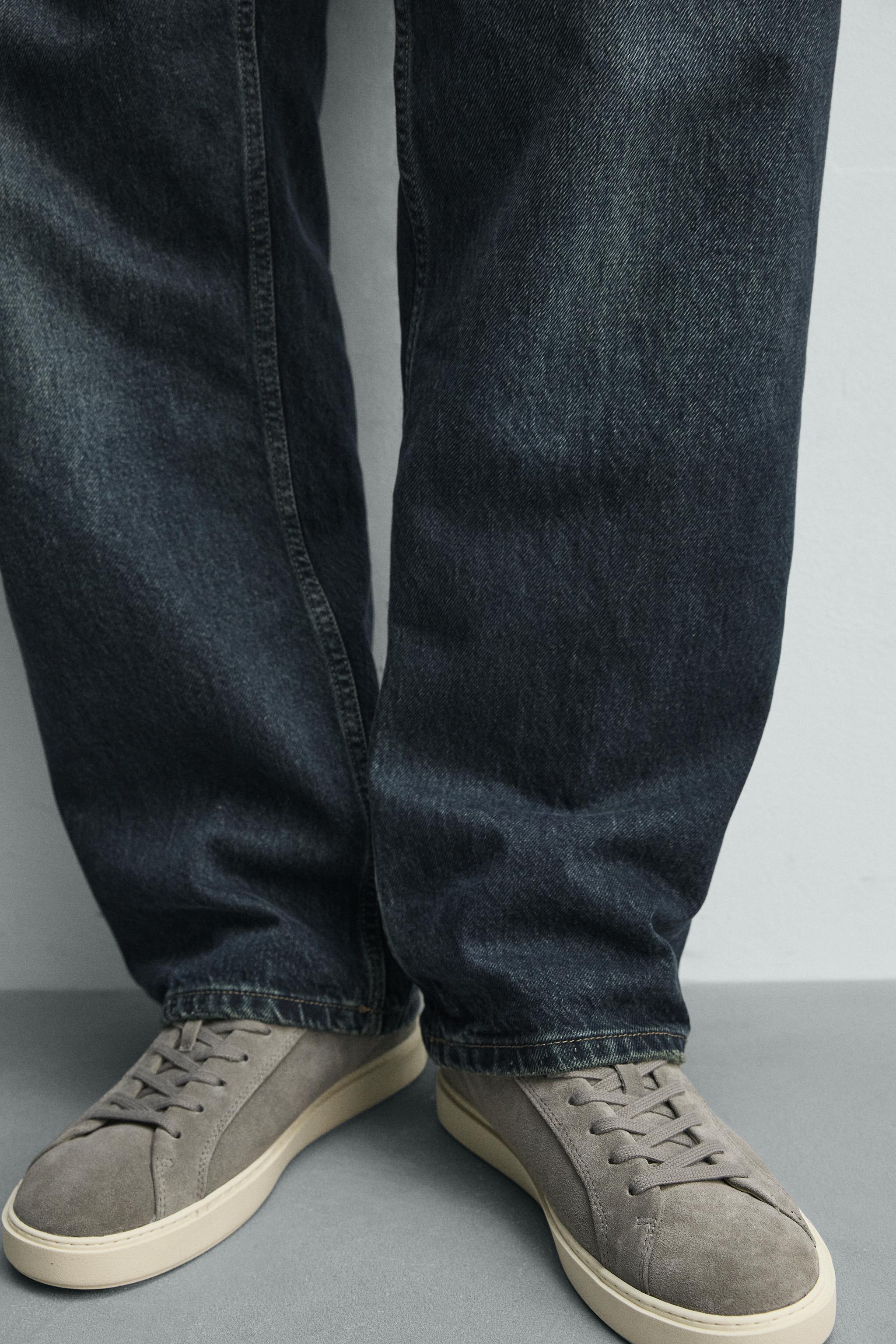 LEATHER HEEL DETAIL SNEAKERS